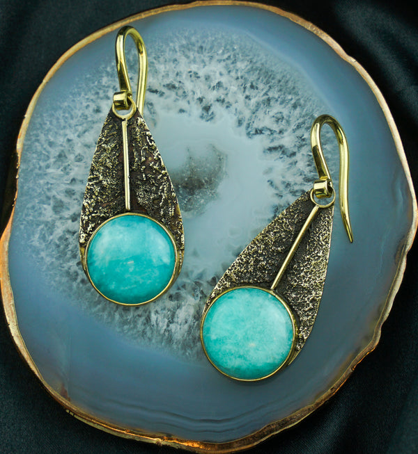 Textured Teardrop Dangle Amazonite Stone Inlay Brass Earrings