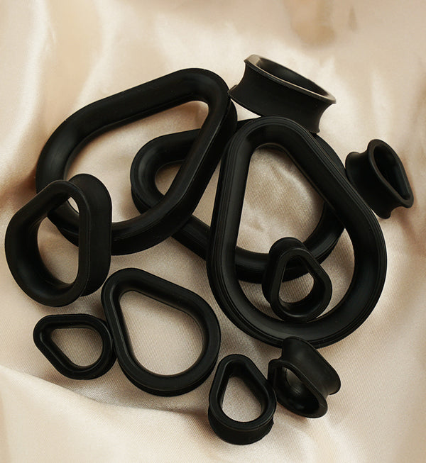 Kaos Black Silicone Teardrop Eyelets