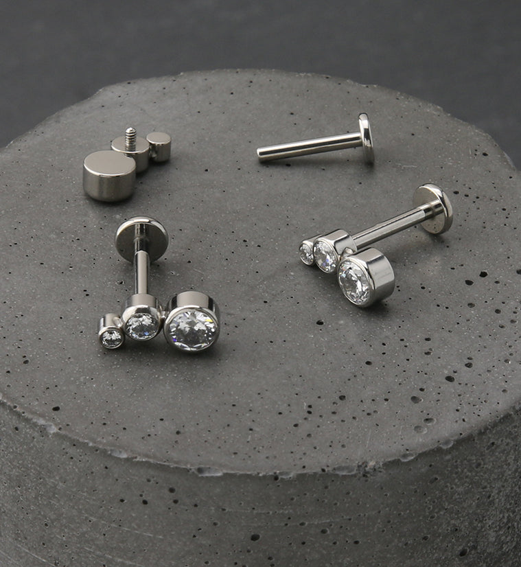 Crescendo Clear CZ Titanium Internally Threaded Labret